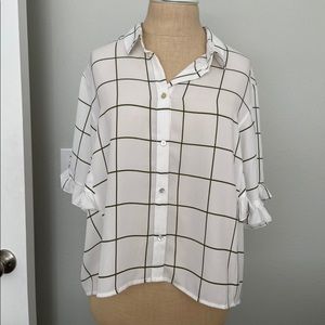 Short sleeve button down blouse